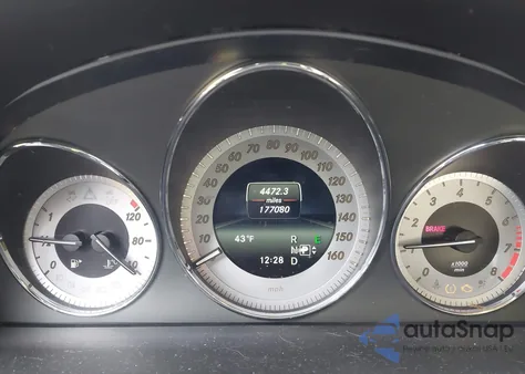 2015 Mercedes-Benz Glk 350 4Matic z USA, uszkodzony, nr VIN WDCGG8JB1FG361319